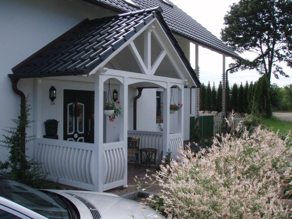 Haus Sonnenhugel Apartment Binz Exterior photo